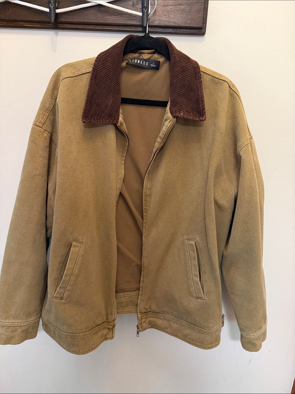 Lioness Green Oversized Cotton Jacket with Contrast Collar - Picture 7 of 9
